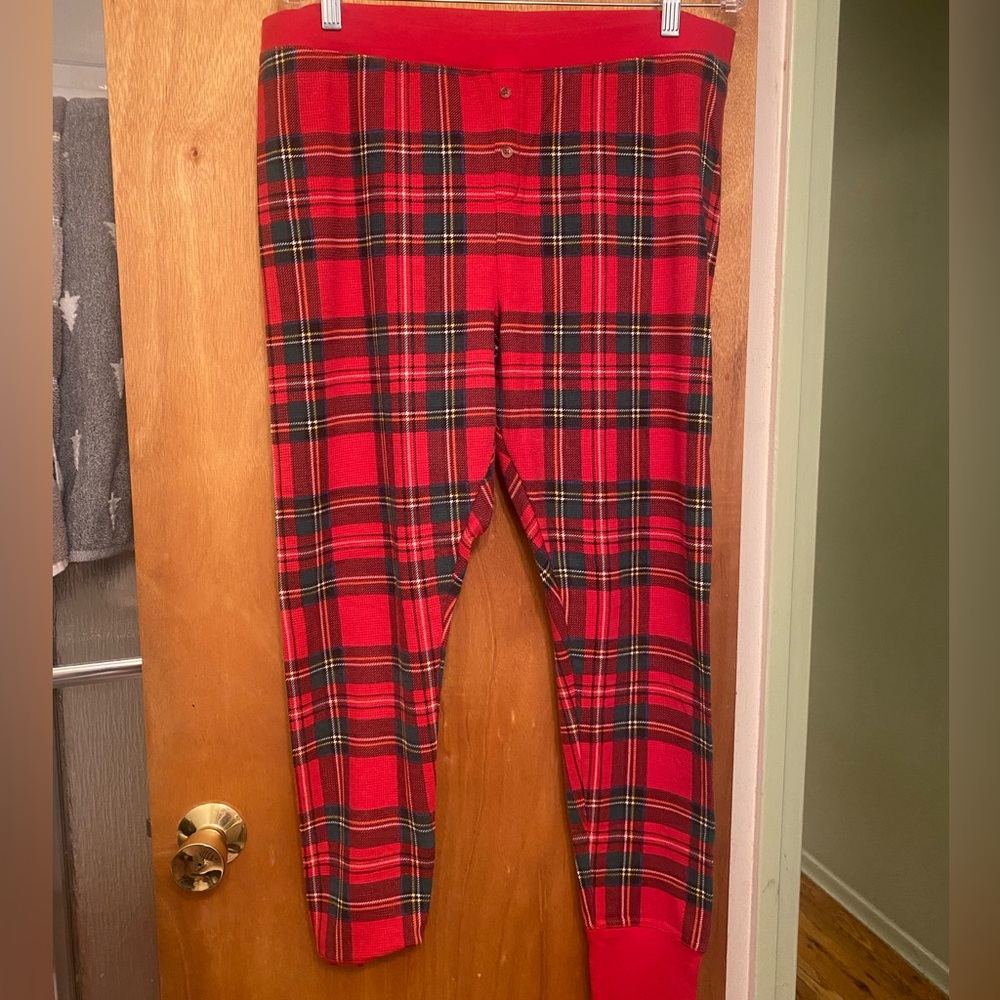 Old Navy Red Plaid Pajama Pants